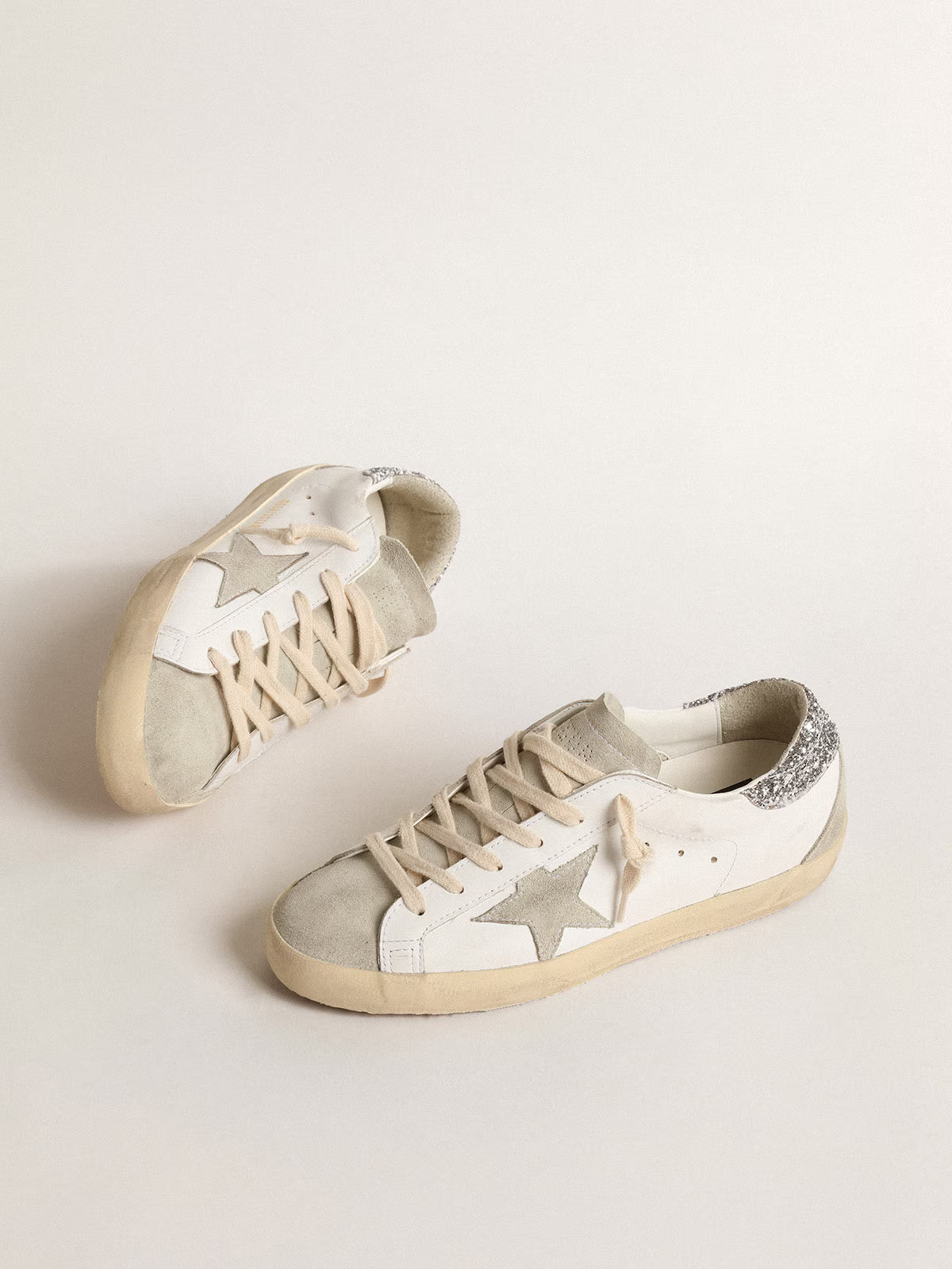 Golden Goose Super-Star avec étoile grise